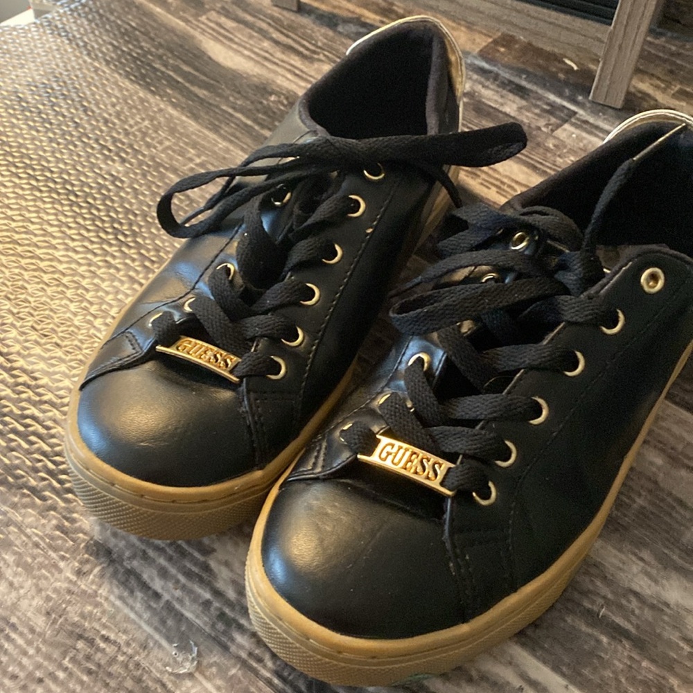 Guess Sneakers Black and Gold black shoe laces. Sz 7.5 Gold sole - Picture 3 of 5